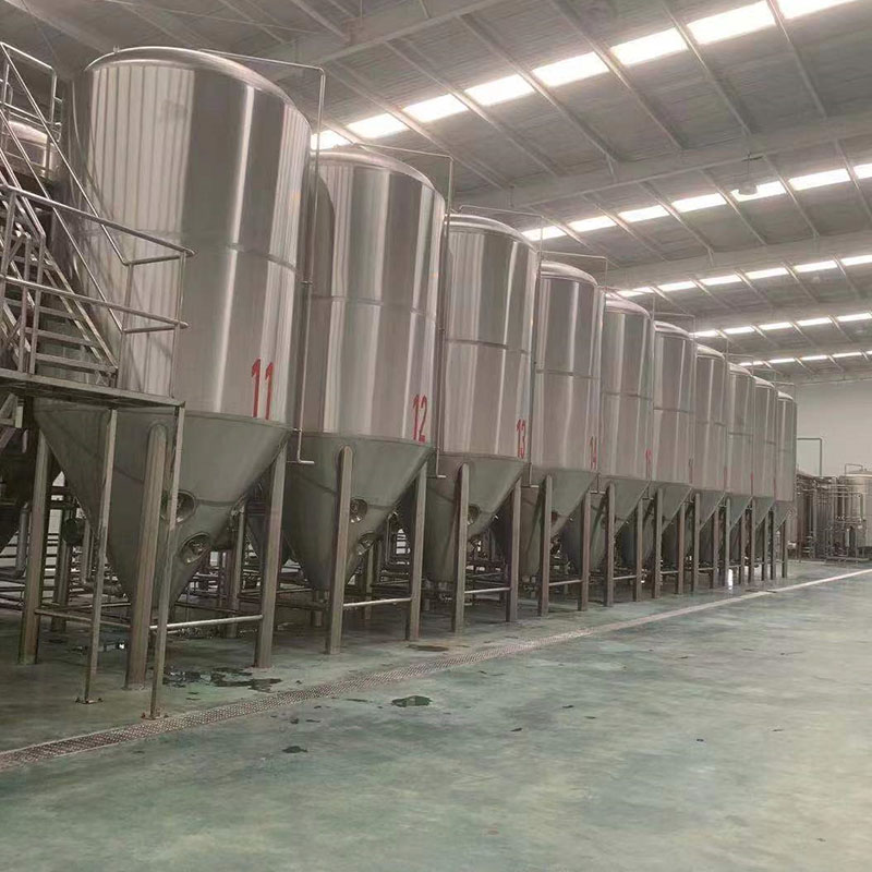 白茅湖农场小型啤酒设备